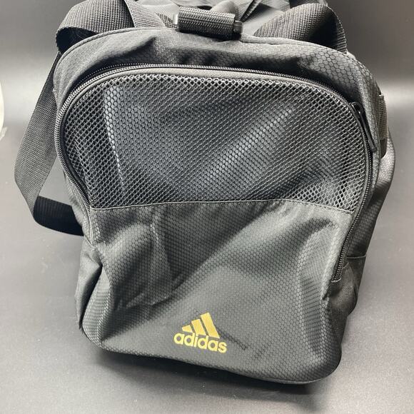 Adidas Defender Duffle Bag Gym Athletic Workout Black/Gold 21x11x11 Medium Size - Picture 4 of 11